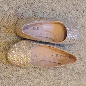 Cute flats for little girls